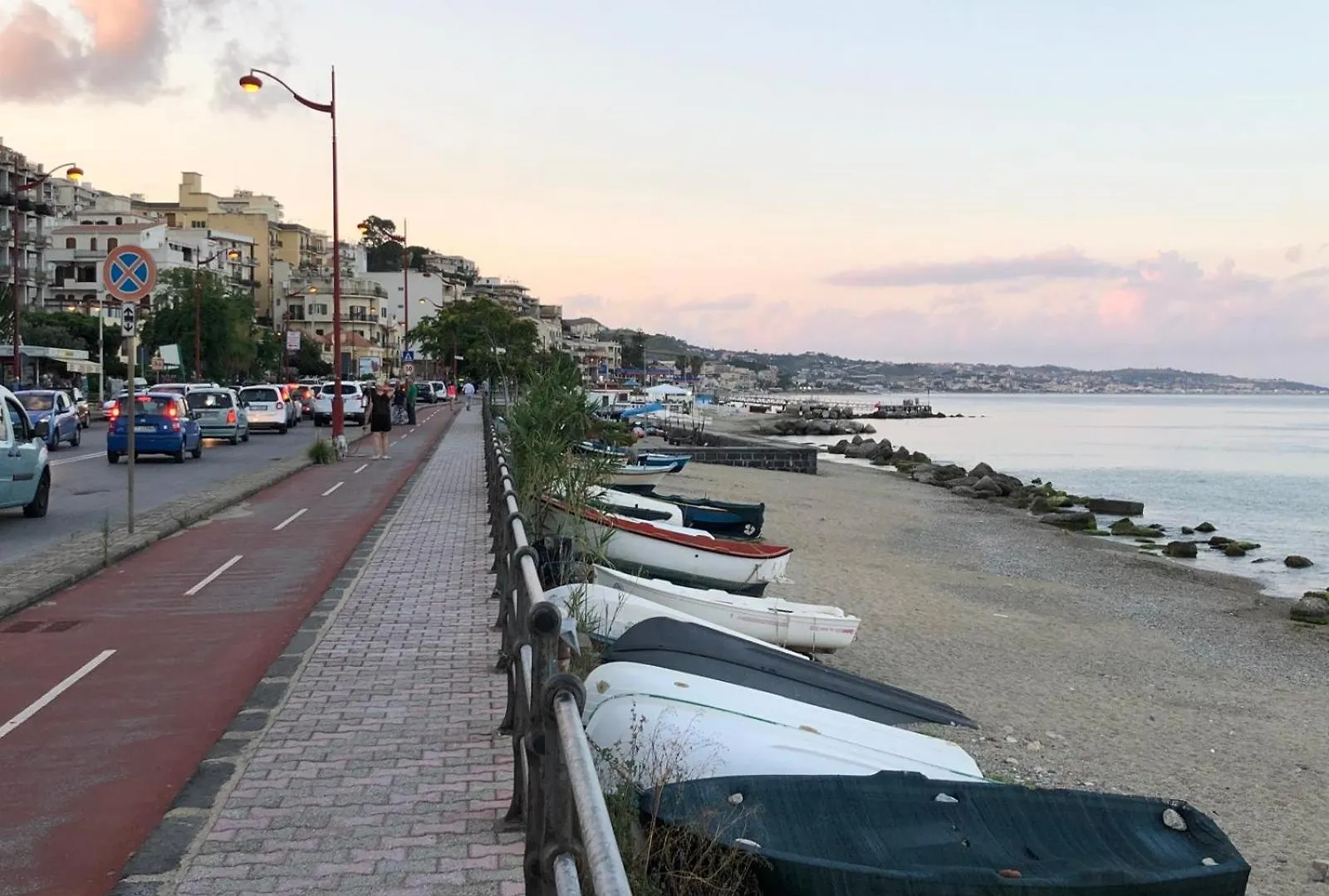Paradiso Vista Mare Retreat Messina 0*,  Italy